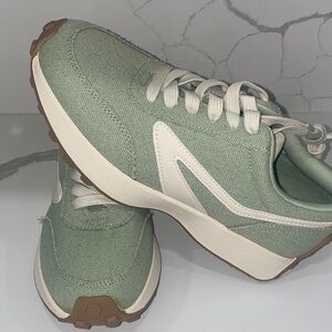 DV by‎ Dolce Vita Mint Green Sneakers with Cream Accents